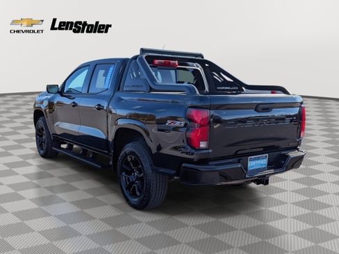 Used 2025 Chevrolet Colorado Z71 w/ Midnight Edition image 3
