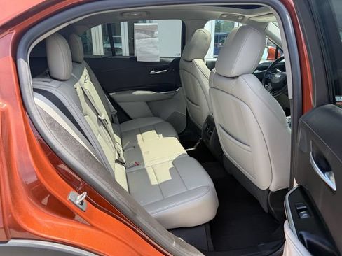 Used 2019 Cadillac XT4 Premium Luxury FWD image 19