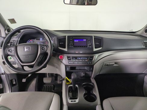 Used 2017 Honda Ridgeline RTL image 15