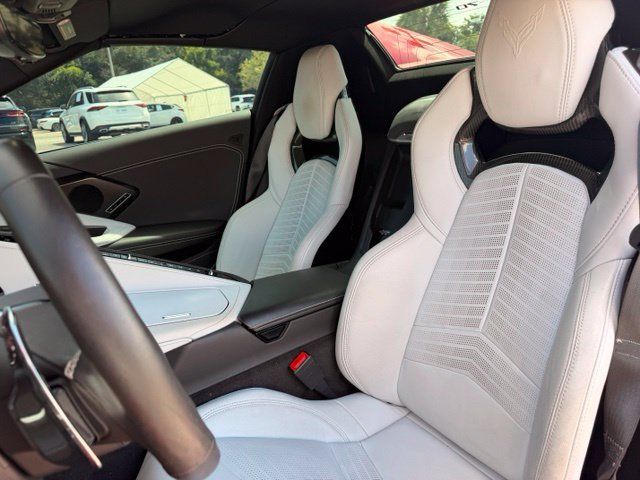 Used 2023 Chevrolet Corvette Z06 w/ Stealth Interior Trim Package RWD image 6