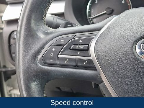 Used 2019 INFINITI QX50 Essential w/ Premium Heat Package AWD/4WD image 24
