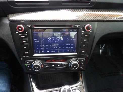 Used 2011 BMW 135i Coupe RWD image 11