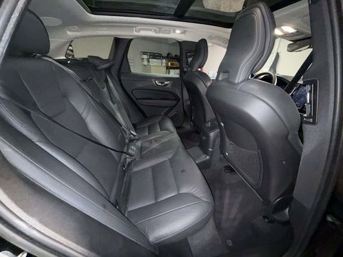 Used 2023 Volvo XC60 T8 Plus w/ Climate Package image 16