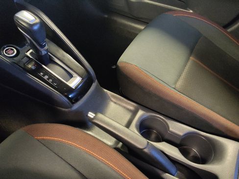 Used 2020 Nissan Versa SR FWD image 26