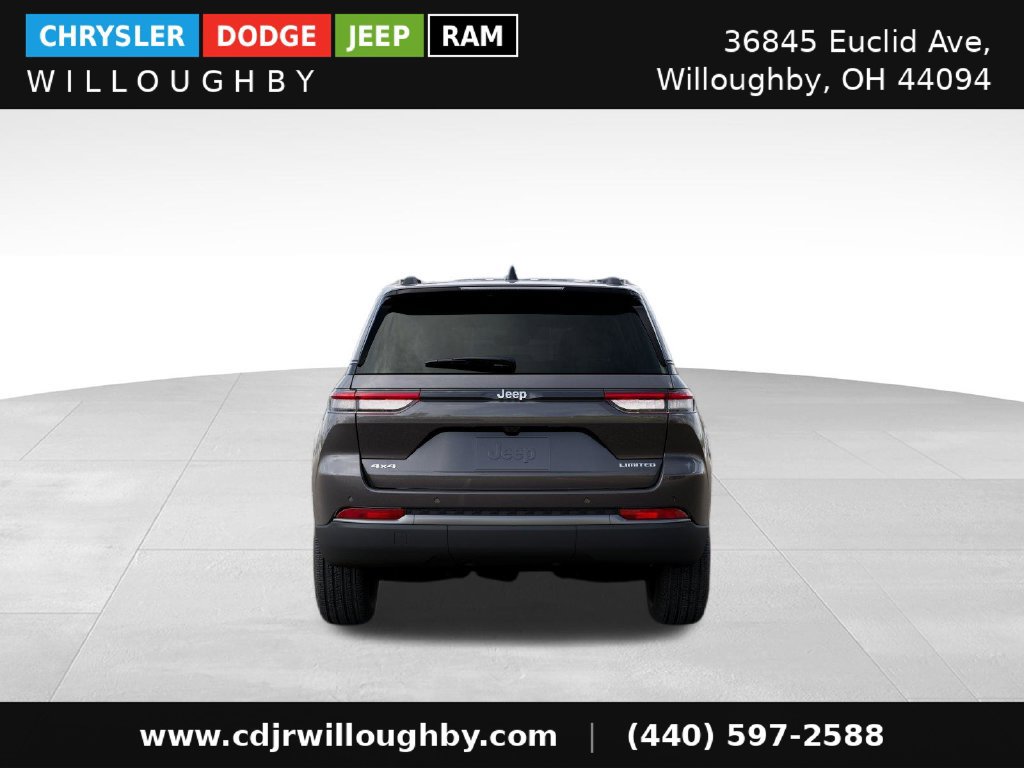 New 2026 Jeep Grand Cherokee Limited w/ Limited Altitude Package AWD/4WD image 8