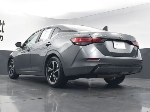 Used 2024 Nissan Sentra SV image 28