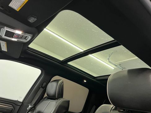 Used 2020 RAM 1500 Limited image 13