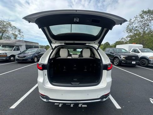 Used 2024 MAZDA CX-90 Plug-In Hybrid w/ Premium Pkg image 14