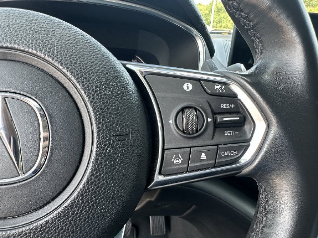Used 2023 Acura MDX FWD image 26