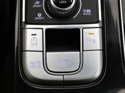 Used 2025 Kia Telluride S image 26