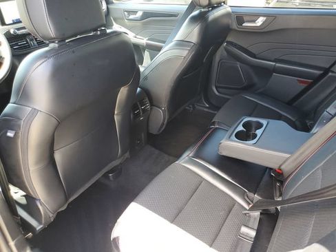 Used 2025 Ford Escape ST-Line FWD image 11