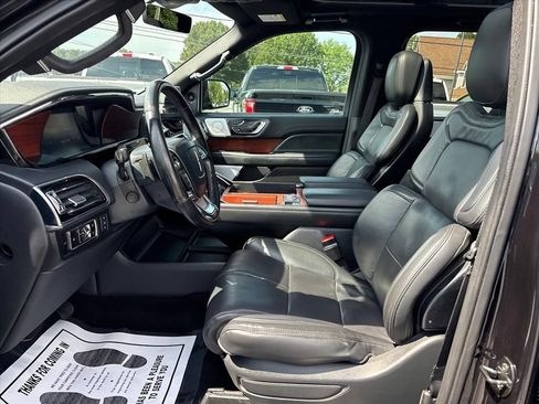 Used 2023 Lincoln Navigator L Reserve w/ Equipment Group 201A AWD/4WD image 25