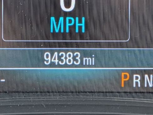 Used 2017 Buick Encore Premium w/ Experience Buick Package FWD image 23
