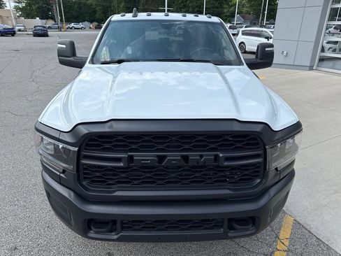 Used 2024 RAM 3500 Tradesman AWD/4WD image 11