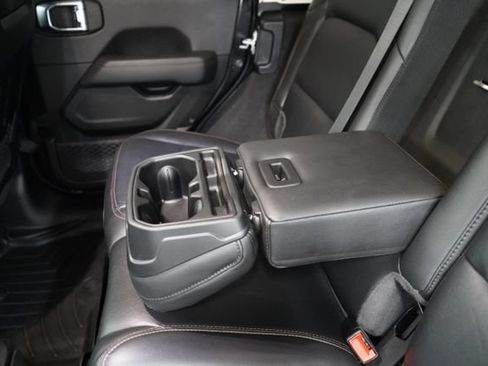 Used 2023 Jeep Wrangler Unlimited Rubicon 392 w/ Xtreme Recon 35" Tire Package AWD/4WD image 38