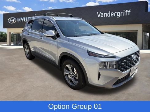Used 2023 Hyundai Santa Fe SEL FWD image 2