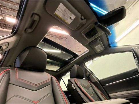 Used 2019 Toyota Camry XSE FWD image 28
