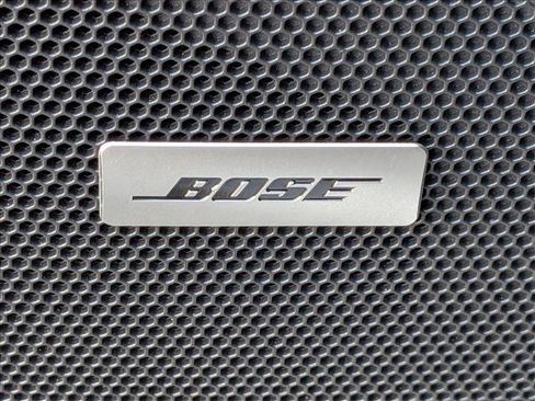 Used 2023 Porsche Cayenne image 16