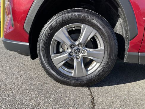 Certified 2023 Toyota RAV4 XLE w/ Convenience Package image 9