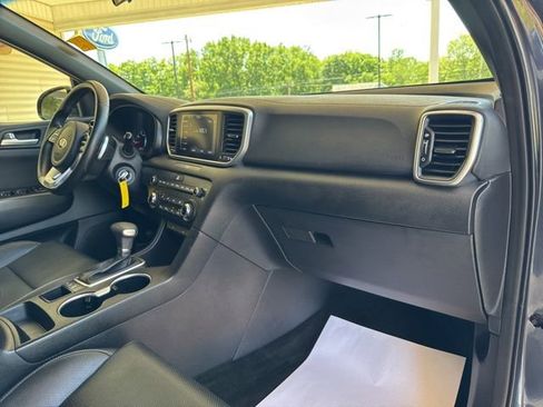 Used 2020 Kia Sportage S w/ S Sunroof Package AWD/4WD image 23