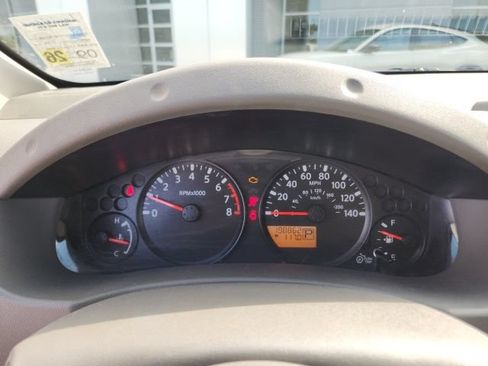 Used 2013 Nissan Frontier S RWD image 13
