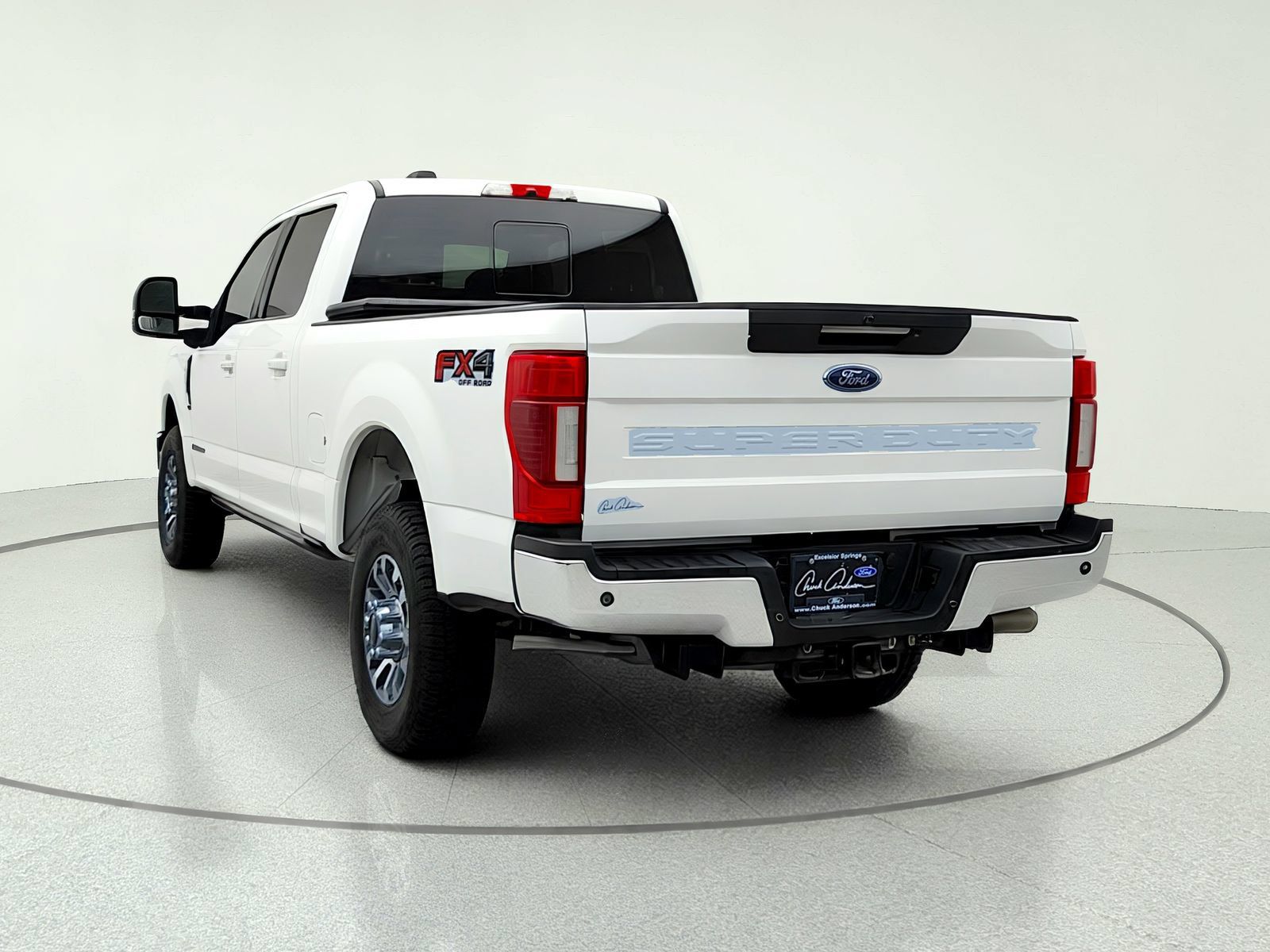 Used 2022 Ford F250 Lariat w/ Lariat Ultimate Package AWD/4WD image 6