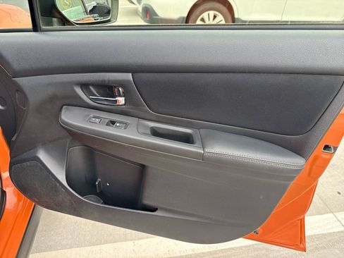 Used 2015 Subaru Crosstrek 2.0i Premium AWD/4WD image 47