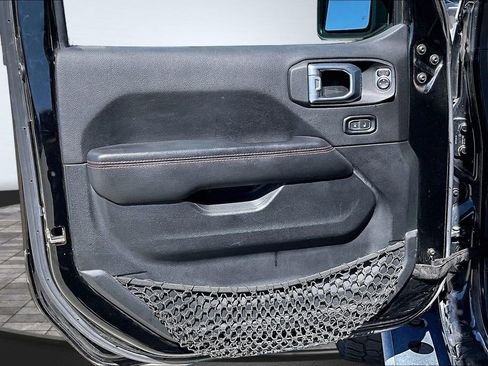 Certified 2021 Jeep Wrangler Unlimited Rubicon image 13