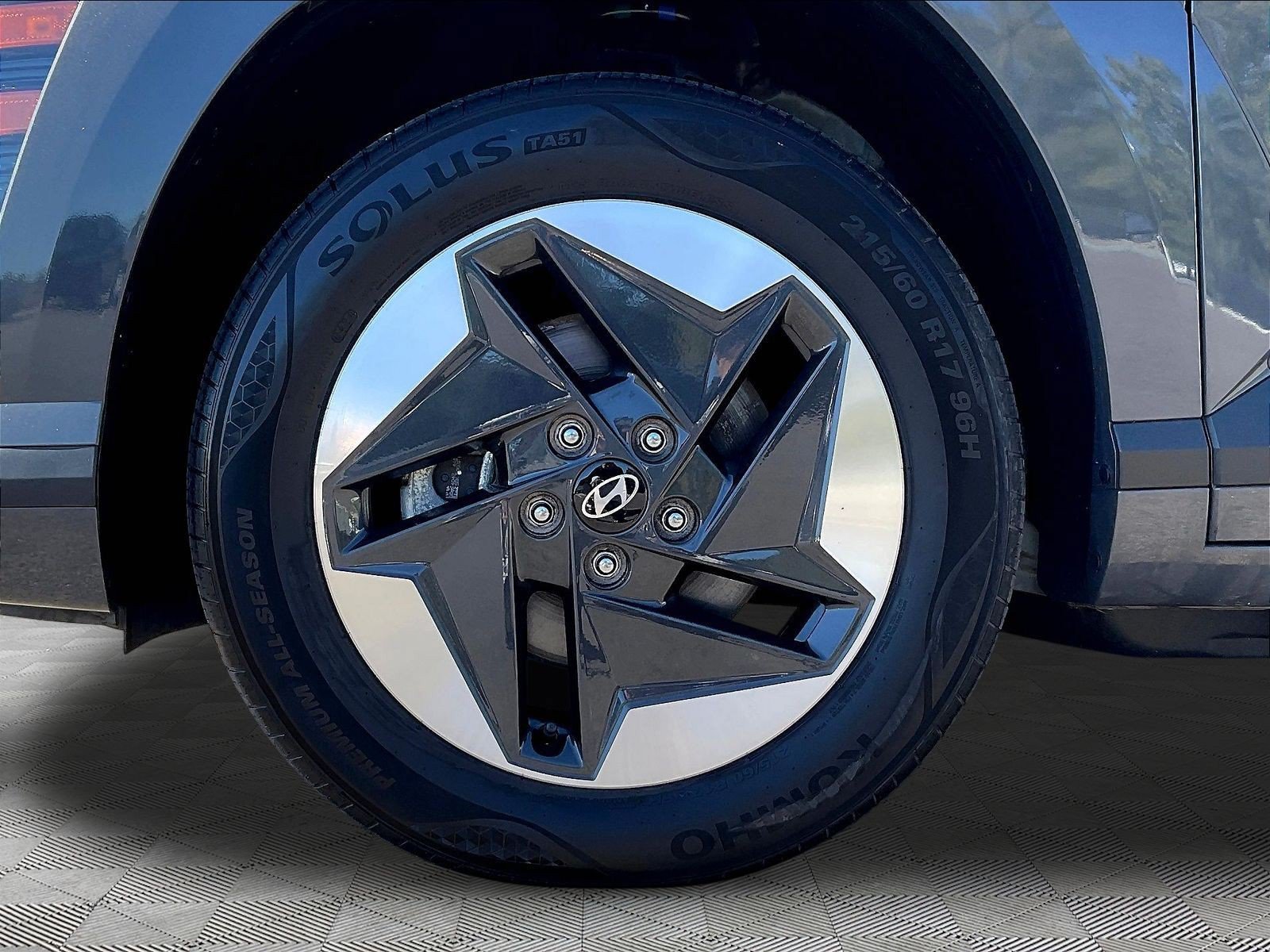 Used 2024 Hyundai Kona SEL FWD image 32