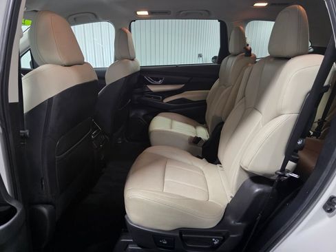 Used 2023 Subaru Ascent Limited AWD/4WD image 10