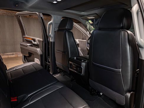 Used 2025 GMC Sierra 3500 Denali w/ Denali Reserve Package image 27