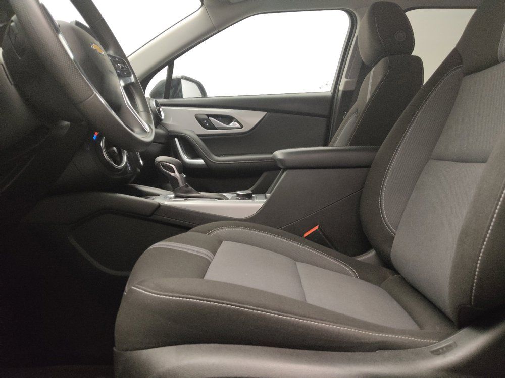 Used 2024 Chevrolet Blazer LT w/ Convenience Package FWD image 17