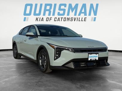 New 2025 Kia K4 LXS