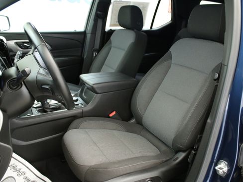 Certified 2023 Chevrolet Traverse LT w/ LPO, Floor Liner Package AWD/4WD image 12