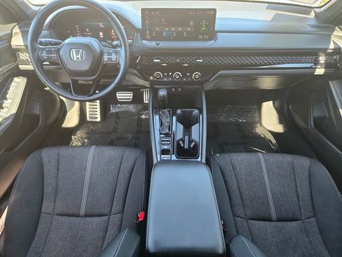 Used 2024 Honda Accord Sport image 11