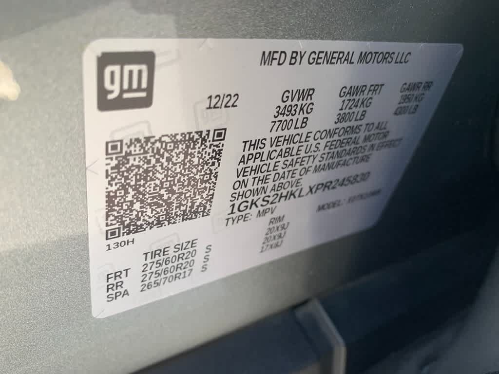 Used 2023 GMC Yukon XL AT4 w/ AT4 Premium Plus Package AWD/4WD image 30