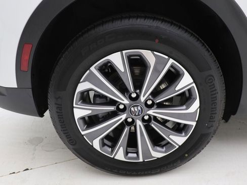 Used 2025 Buick Envision Preferred AWD/4WD image 9
