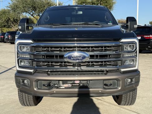 Used 2023 Ford F250 King Ranch image 2