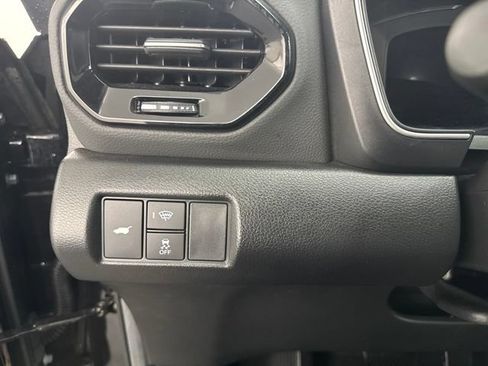 Used 2025 Honda Pilot Elite image 21