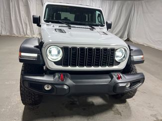 Used 2025 Jeep Wrangler Unlimited Rubicon AWD/4WD video 2