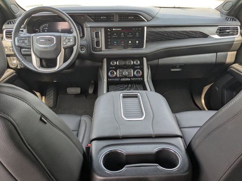 Used 2024 GMC Yukon XL Denali image 51