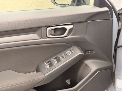 Certified 2024 Honda Civic Sport image 11