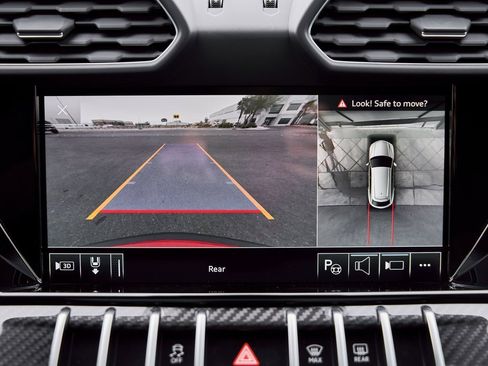 Used 2021 Lamborghini Urus image 84