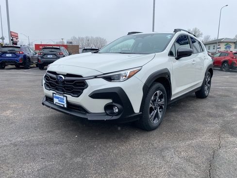 Certified 2025 Subaru Crosstrek 2.0i Premium image 3