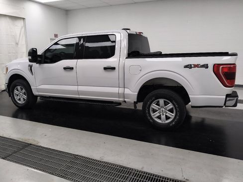Used 2021 Ford F150 XLT w/ Equipment Group 301A Mid AWD/4WD image 3