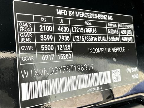 New 2025 Mercedes-Benz Sprinter 4500 image 11