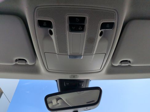 Used 2018 Mercedes-Benz GLA 250 4MATIC image 26