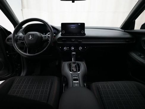 Certified 2024 Honda HR-V Sport image 5
