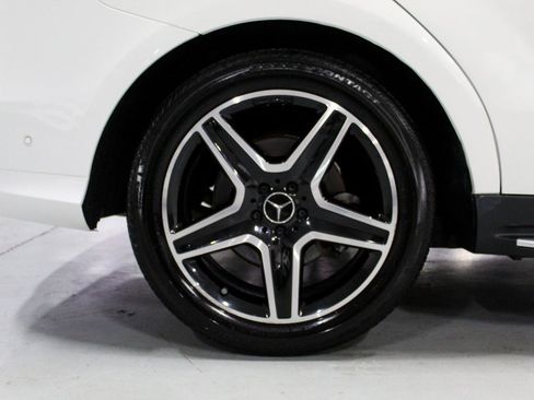 Used 2019 Mercedes-Benz GLE 43 AMG 4MATIC w/ Premium 2 Package image 39