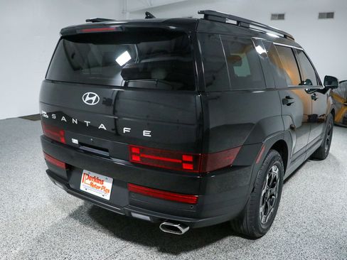 Used 2025 Hyundai Santa Fe SEL FWD image 7